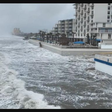 VIDEO: Hurricane Nicole makes landfall in Florida