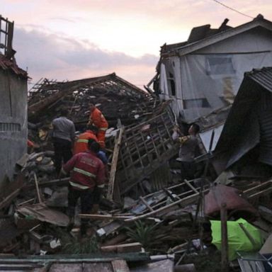 VIDEO: Death toll from Indonesia earthquake rises to 260