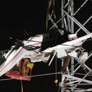 VIDEO: Passengers rescued after small plane crashes into power line