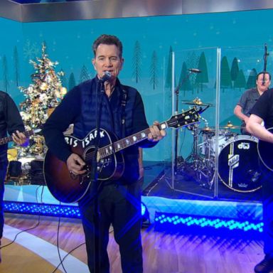 VIDEO: Platinum-selling artist Chris Isaak dishes on new album