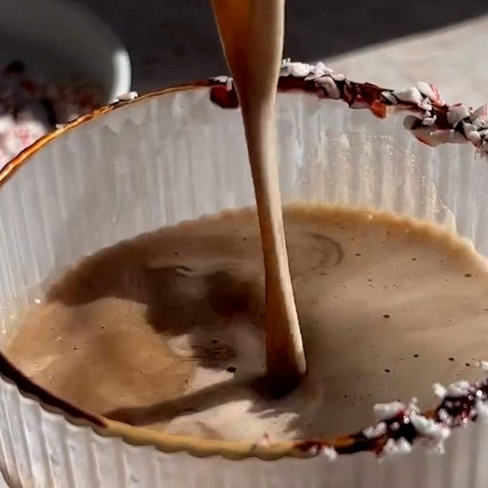 How to make batched peppermint espresso martinis - Good Morning