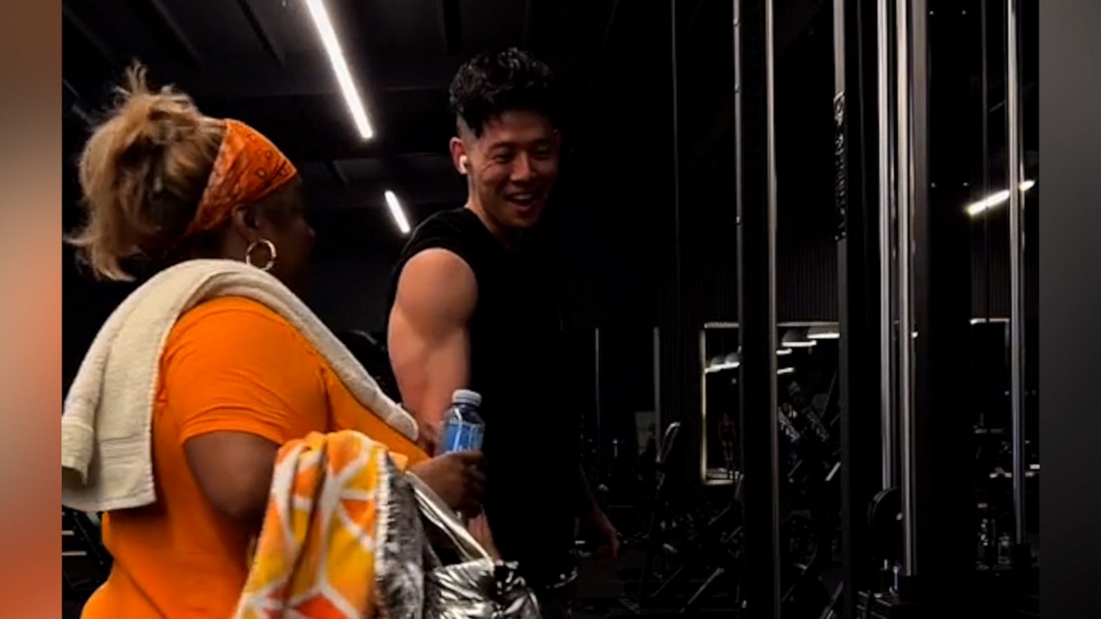 VIDEO: The internet loves this friendship between a gym-goer and his 'Gym Auntie'