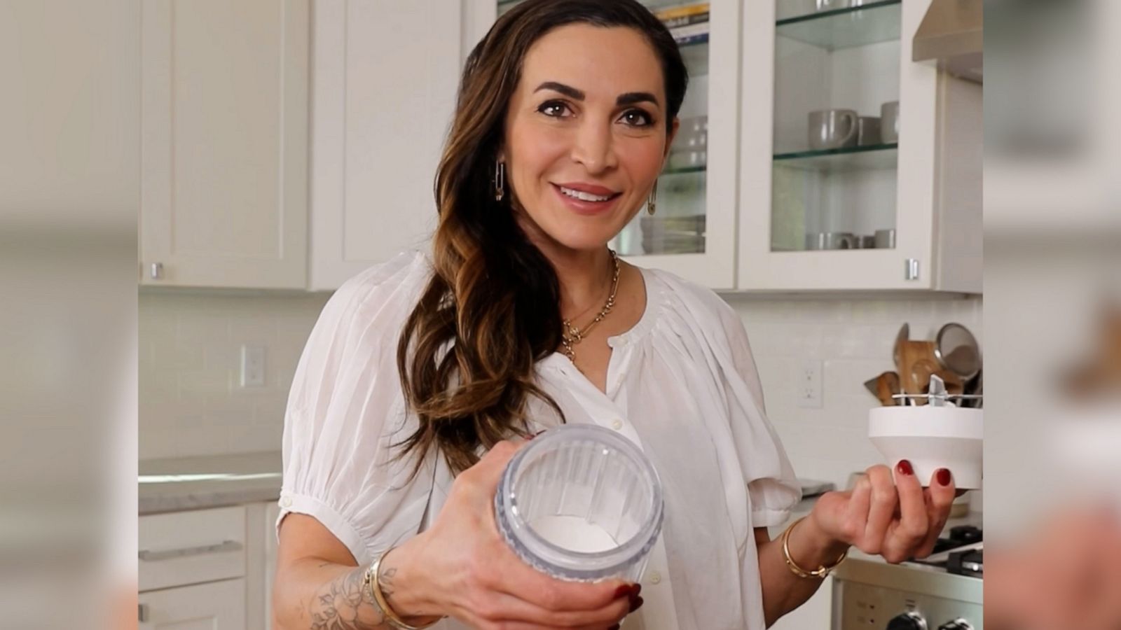 VIDEO: Simple two-ingredient powdered sugar recipe