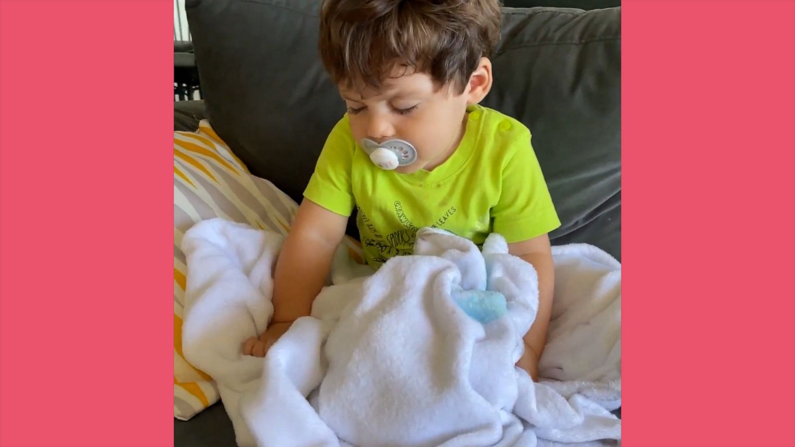 VIDEO: Toddler tries to fight off sleeping until his dad comes home