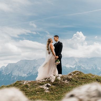 VIDEO: Photographer helps couples ditch traditional weddings and elope in the great outdoors 