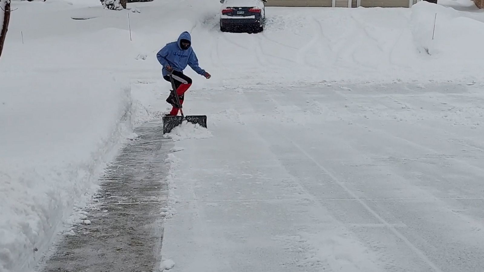 VIDEO: Minnesota teen does the ‘Griddy’ dance to keep warm while shoveling driveway