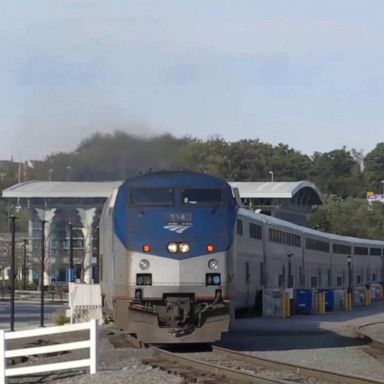 VIDEO: Amtrak passengers stuck on train for more than 23 hours 