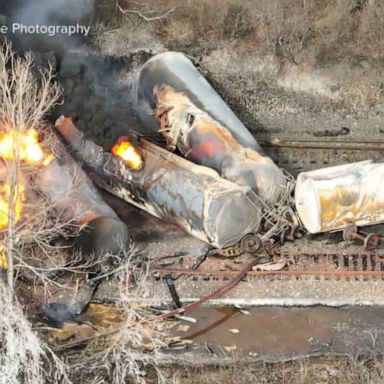 VIDEO: Ohio officials order evacuation of residents after massive train derailment