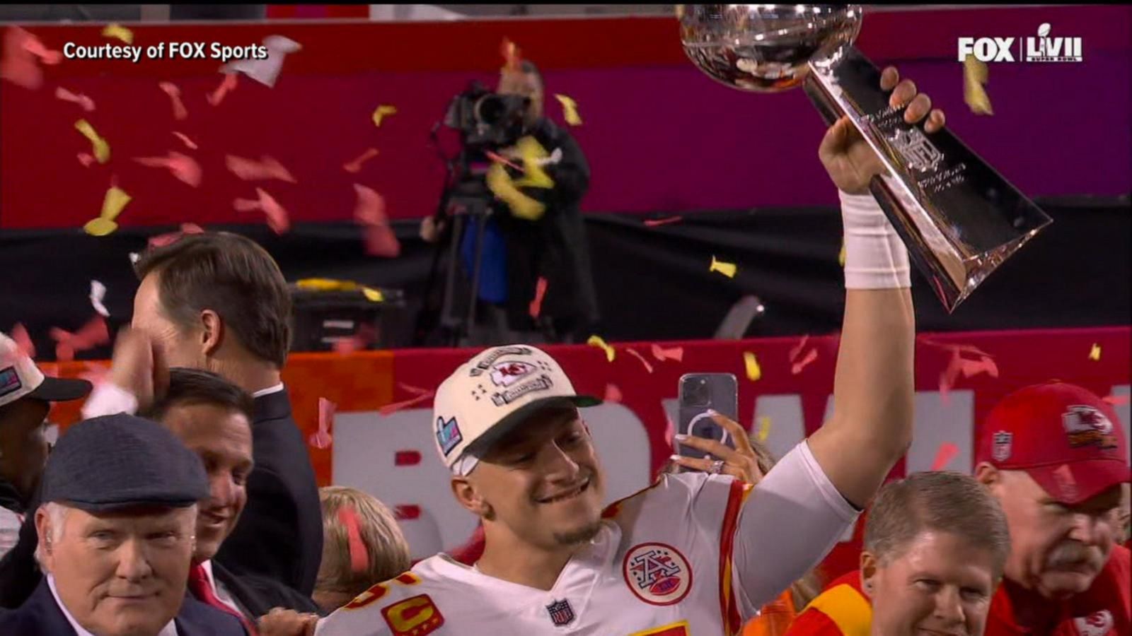 Photos, videos from the Chiefs' Super Bowl LVII ring ceremony