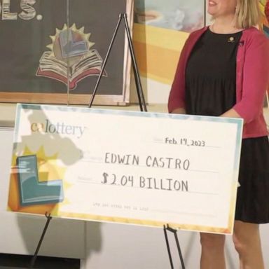 VIDEO: $2 billion Powerball jackpot winner revealed