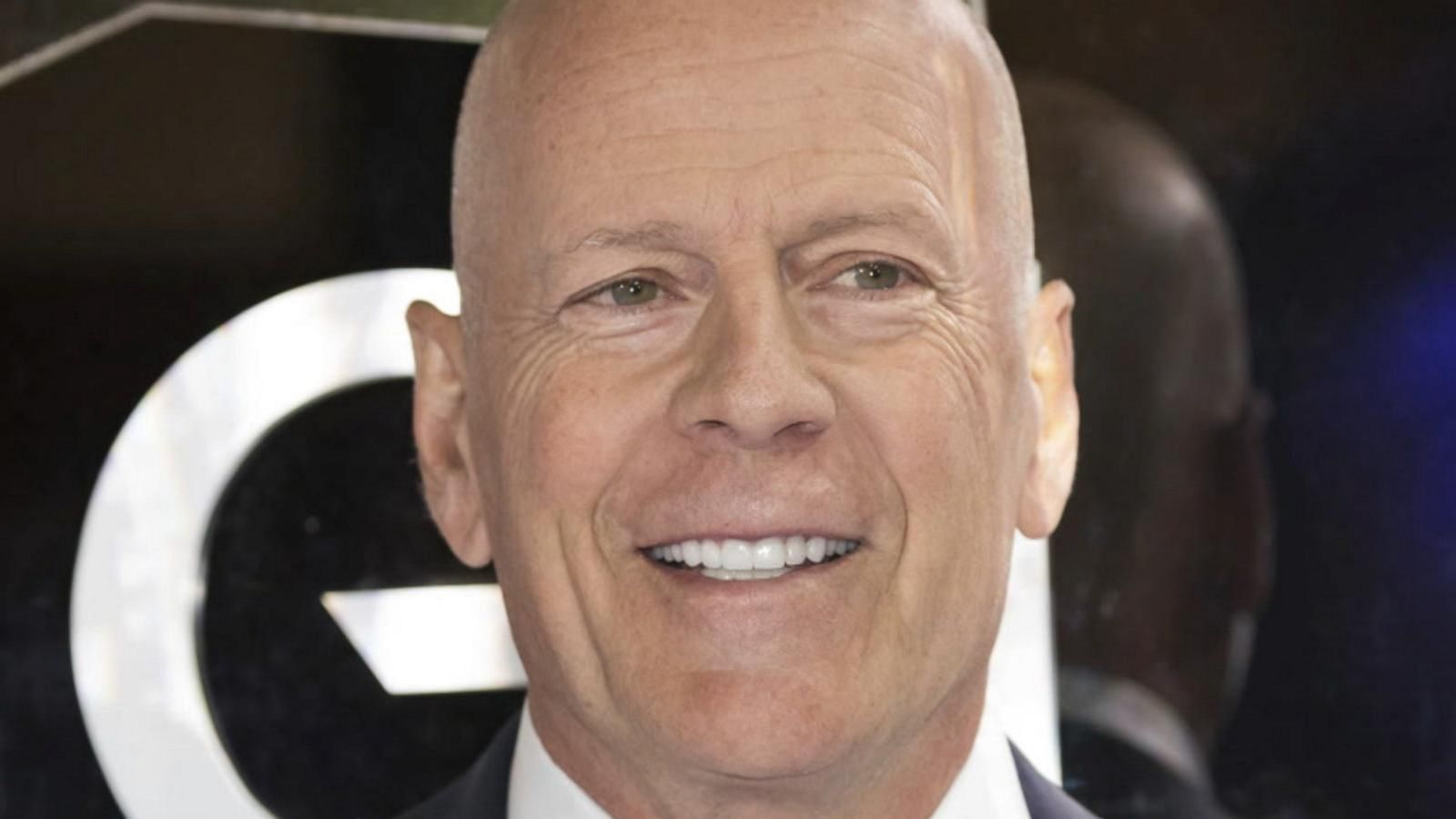 Bruce Willis' family thanks fans after aphasia reveal - Los