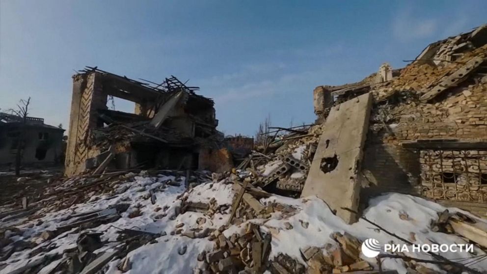 Video Battle continues for control of key Ukrainian city Bakhmut - ABC News