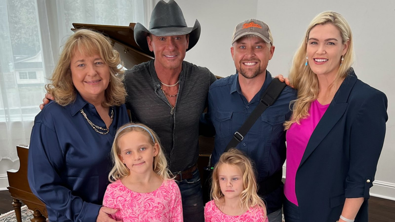 Dad-of-two who has stage-four cancer enlists Tim McGraw to sing for his  daughters' future weddings