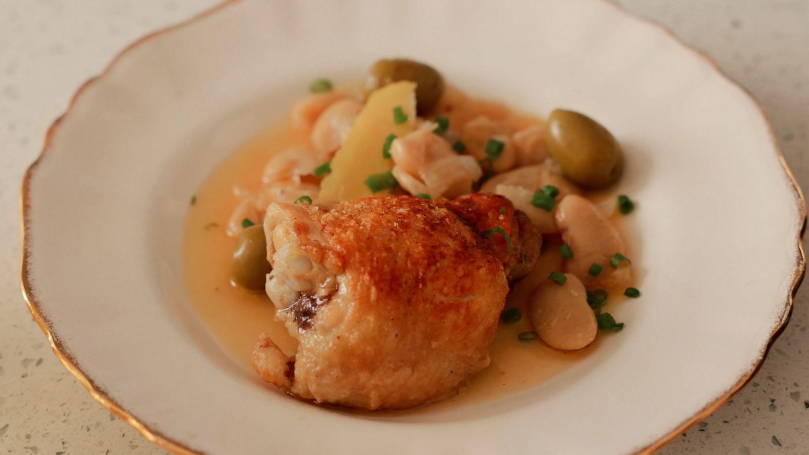 VIDEO: Chef Christine Anne Flynn shares recipe for crispy chicken thighs over vinegar beans