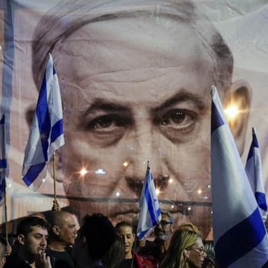 VIDEO: Netanyanhu delays Israel court overhaul plan in face of massive protests 