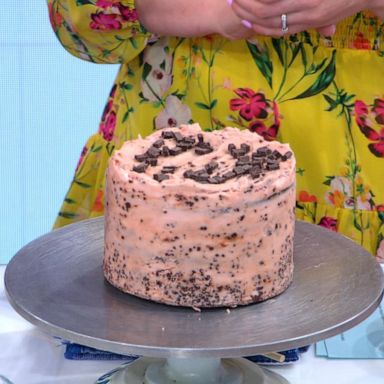 VIDEO: Mandy Merriman shares recipe for dark chocolate huckleberry cake