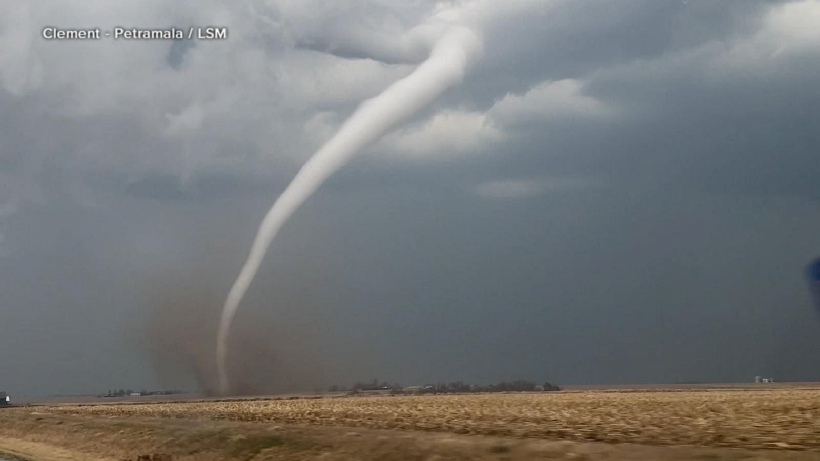 VIDEO: New round of storms pummels heartland