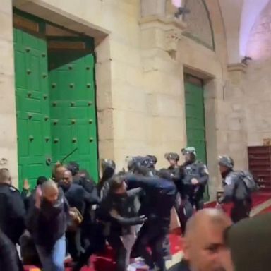 VIDEO: Clashes break out between Israelis and Palestinians