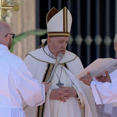 VIDEO: Pope Francis leads Easter Sunday mass in front of millions worldwide