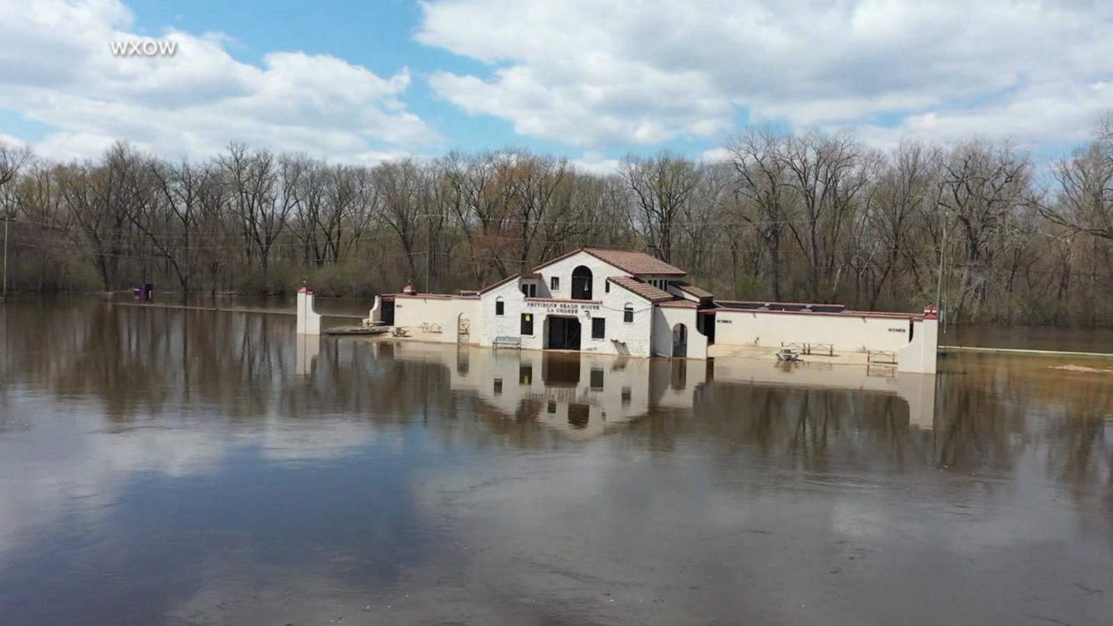 VIDEO: Mississippi communities brace for potentially record-breaking flooding