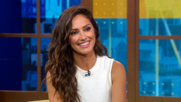 Video Minka Kelly talks about new memoir, 'Tell Me Everything' - ABC News