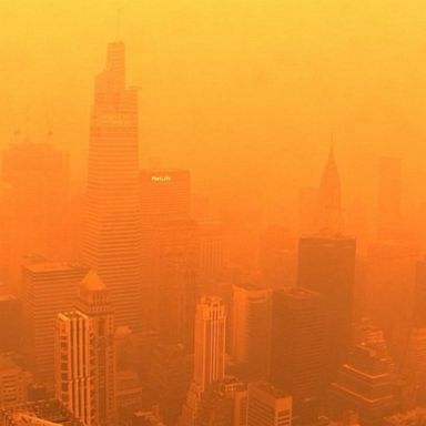 VIDEO: Warnings after smoke from Canadian wildfires blankets large areas of US