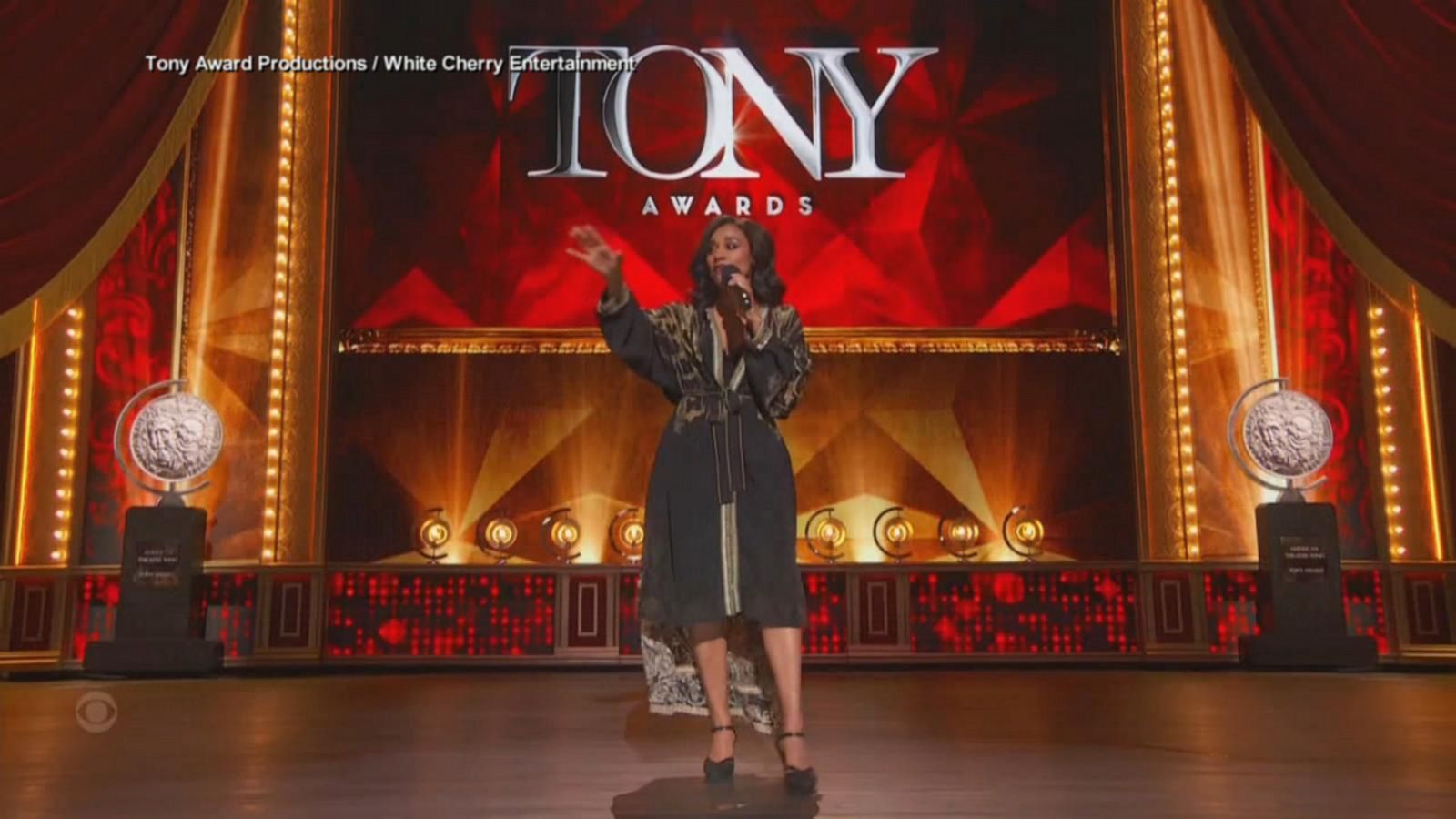 Ariana DeBose opens Tony Awards with dance number, highlighting WGA