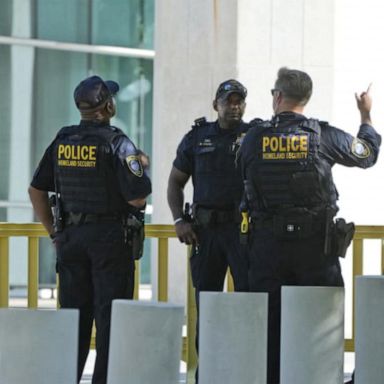 VIDEO: Miami courthouse on high alert ahead of Trump appearance