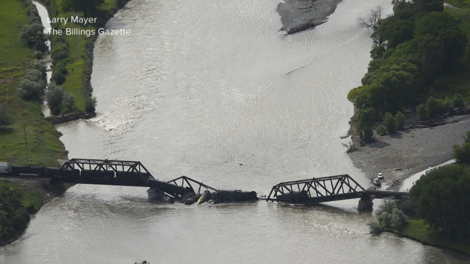 Train plunges into Yellowstone River after bridge collapse Good