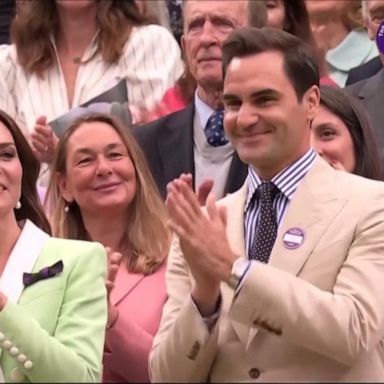 VIDEO: Roger Federer receives warm welcome at Wimbledon