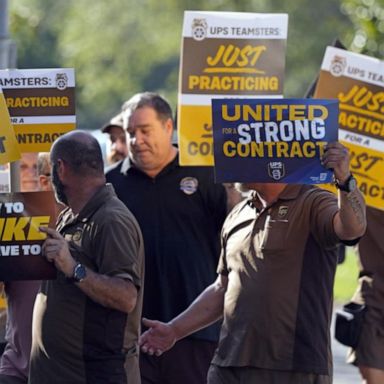 VIDEO: Contract negotiations between UPS and Teamsters union stall