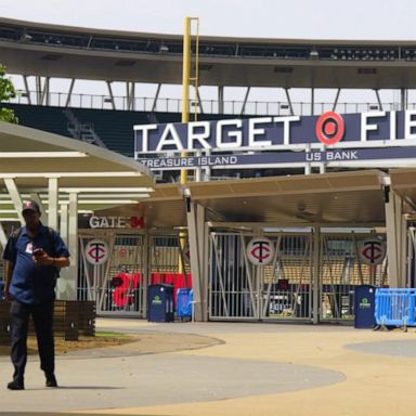 VIDEO: Best ballpark snacks at Target Field in Minneapolis 