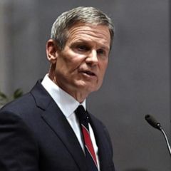 Teachers association sues Tennessee education department