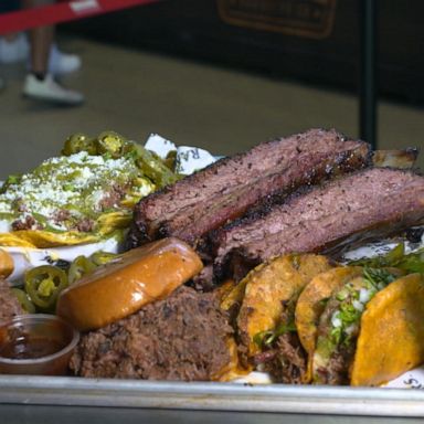 VIDEO: The best ballpark snacks at Globe Life Field in Arlington