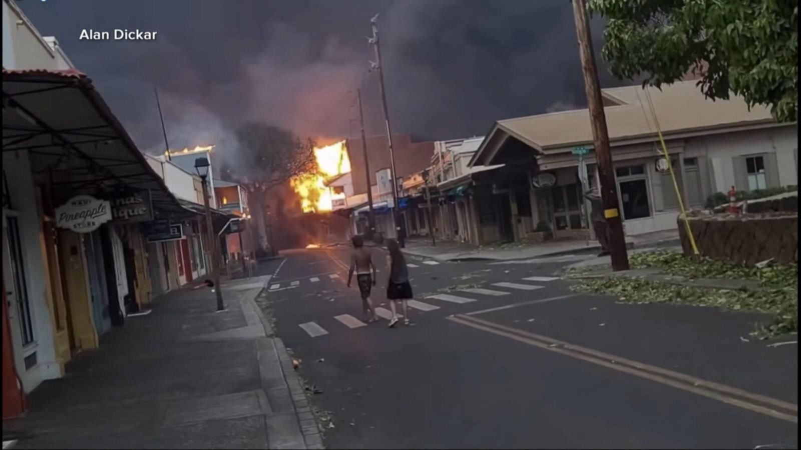 VIDEO: Hawaii issues emergency proclamation as fires spread