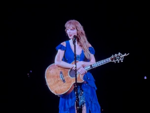 Taylor Swift announces '1989 (Taylor's Version)': The clues that hinted it  was coming - Good Morning America