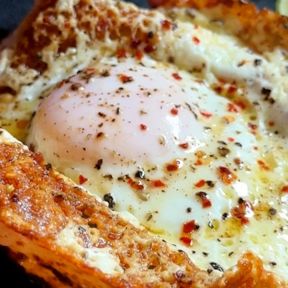 I Tried the Viral Fried Egg Hack and My Breakfasts Will Never Be