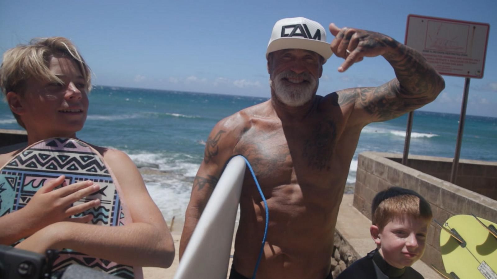 VIDEO: Maui surf instructor who lost home in wildfires continues to help community