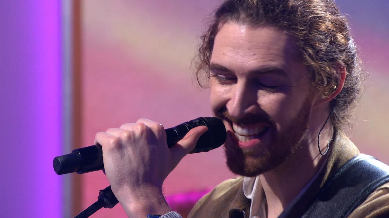 Singer Hozier talks new album and performs Good Morning America