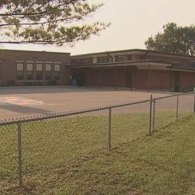 VIDEO: Extreme heat shutters schools in Midwest