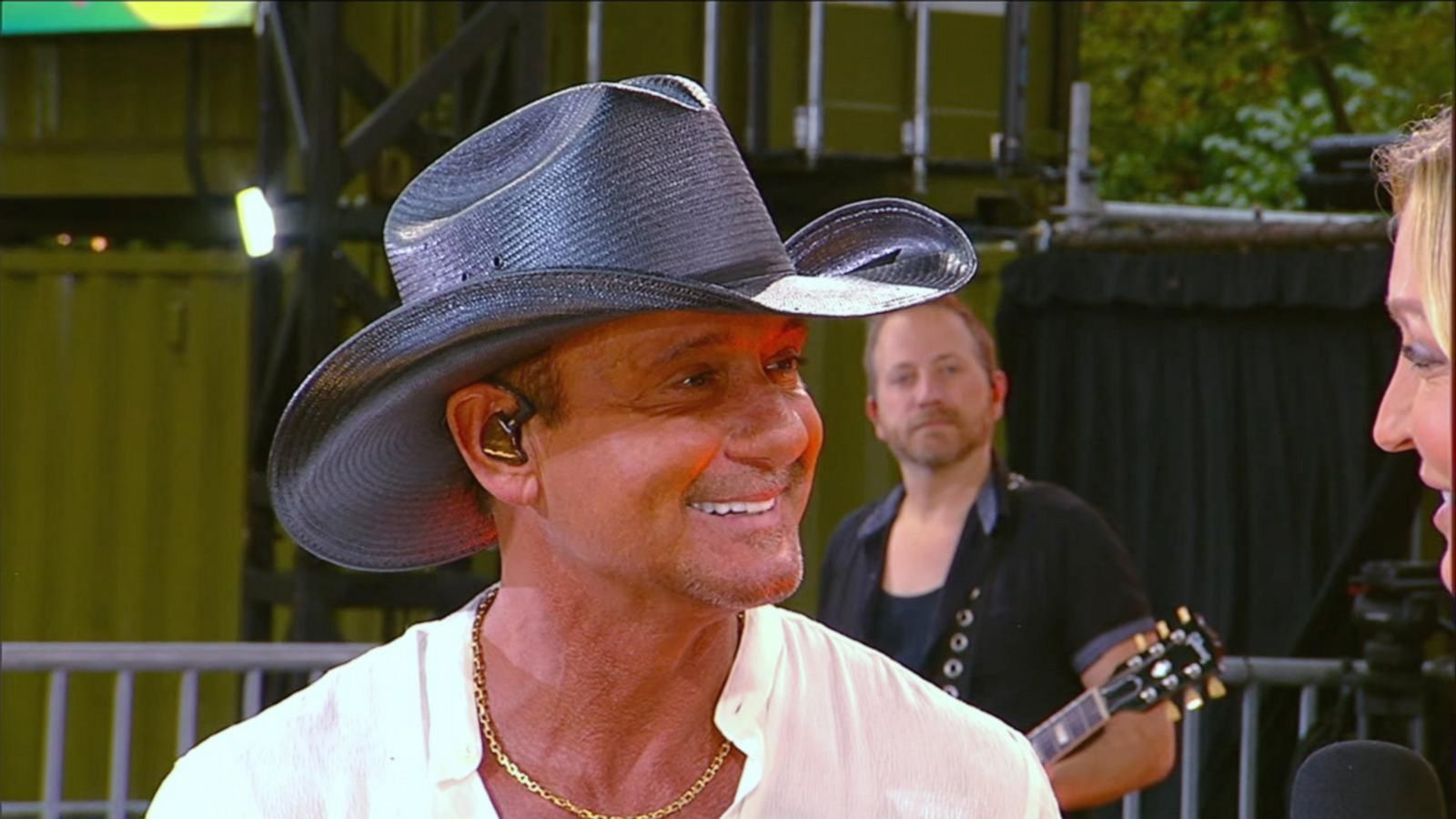 Tim McGraw chats during 'GMA' Summer Concert Series - Good Morning
