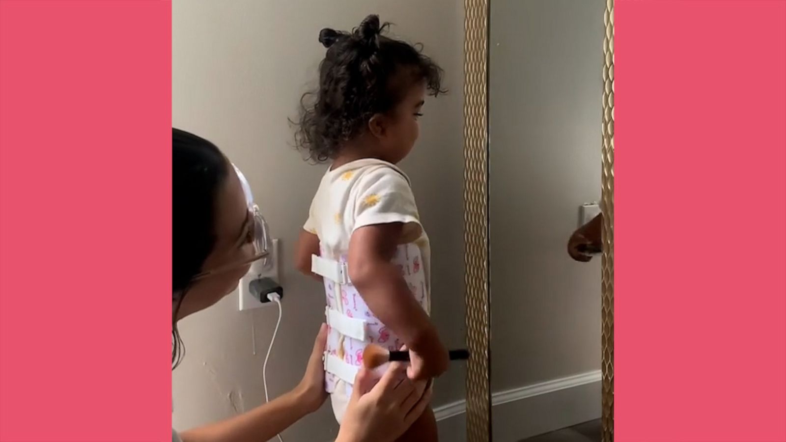 VIDEO: Mom and daughter sing beautiful self-love song