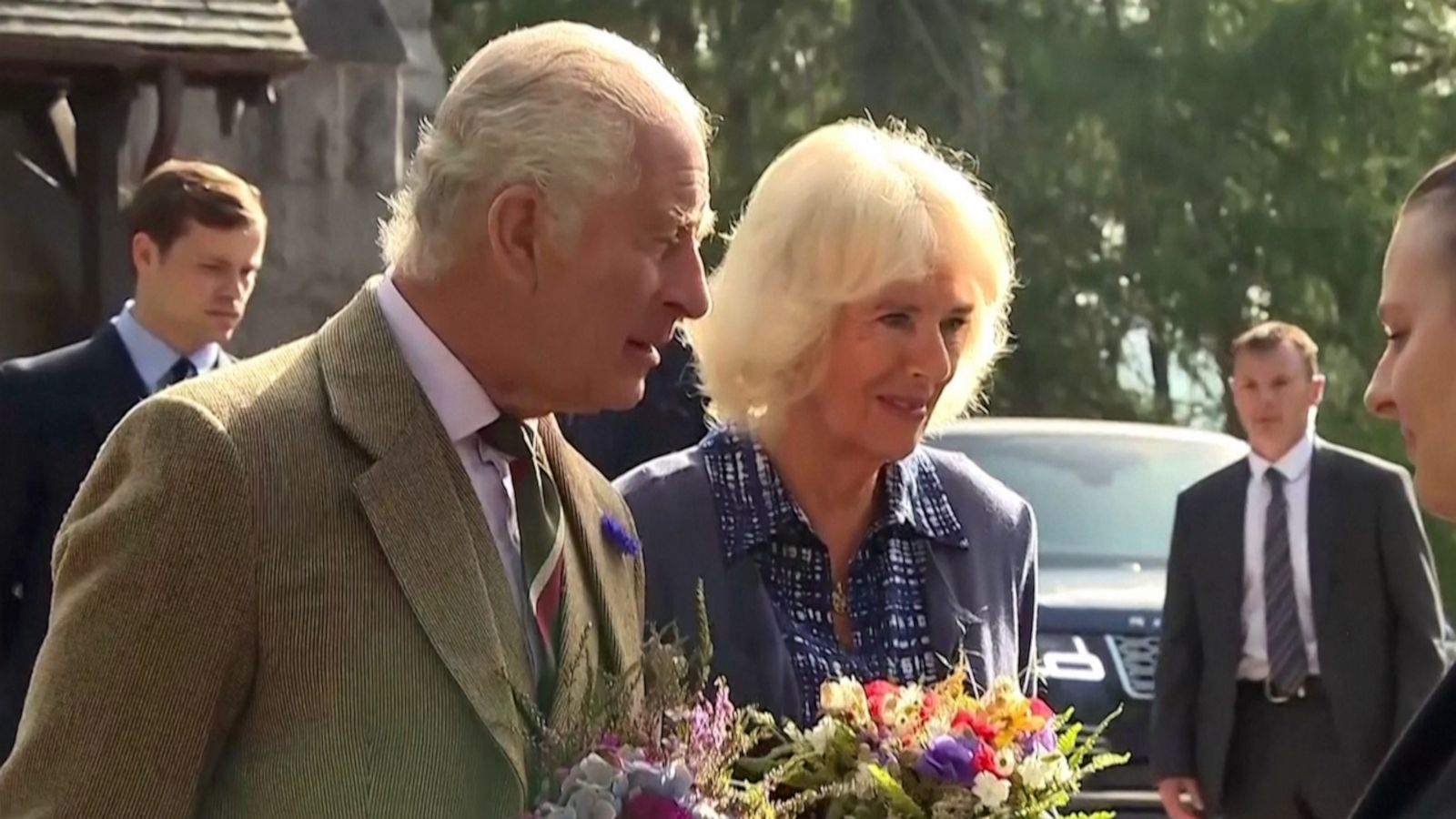 VIDEO: King Charles III attends service marking 1 year since Queen Elizabeth II's death
