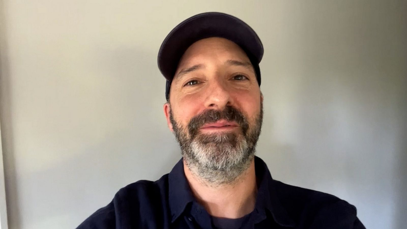 Tony Hale sends message to Matt Walsh ahead of 'Dancing with the Stars