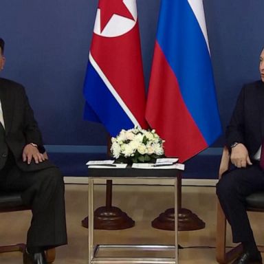 VIDEO: Kim Jong Un meets with Putin in Russia