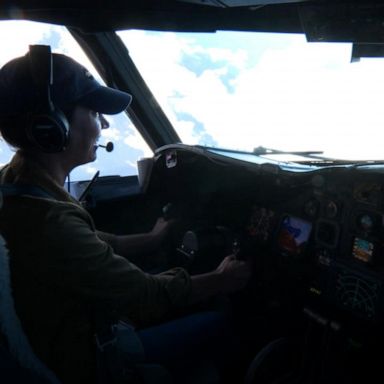 VIDEO: Step inside a hurricane hunter flight