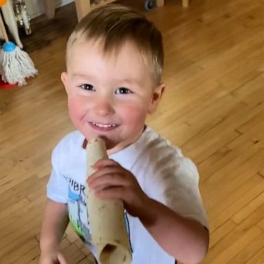 VIDEO: This kid’s pure joy over his peanut butter roll-up is truly infectious