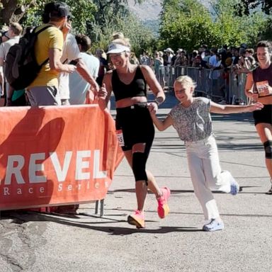 VIDEO: Mom and daughter share emotional moment at marathon finish line