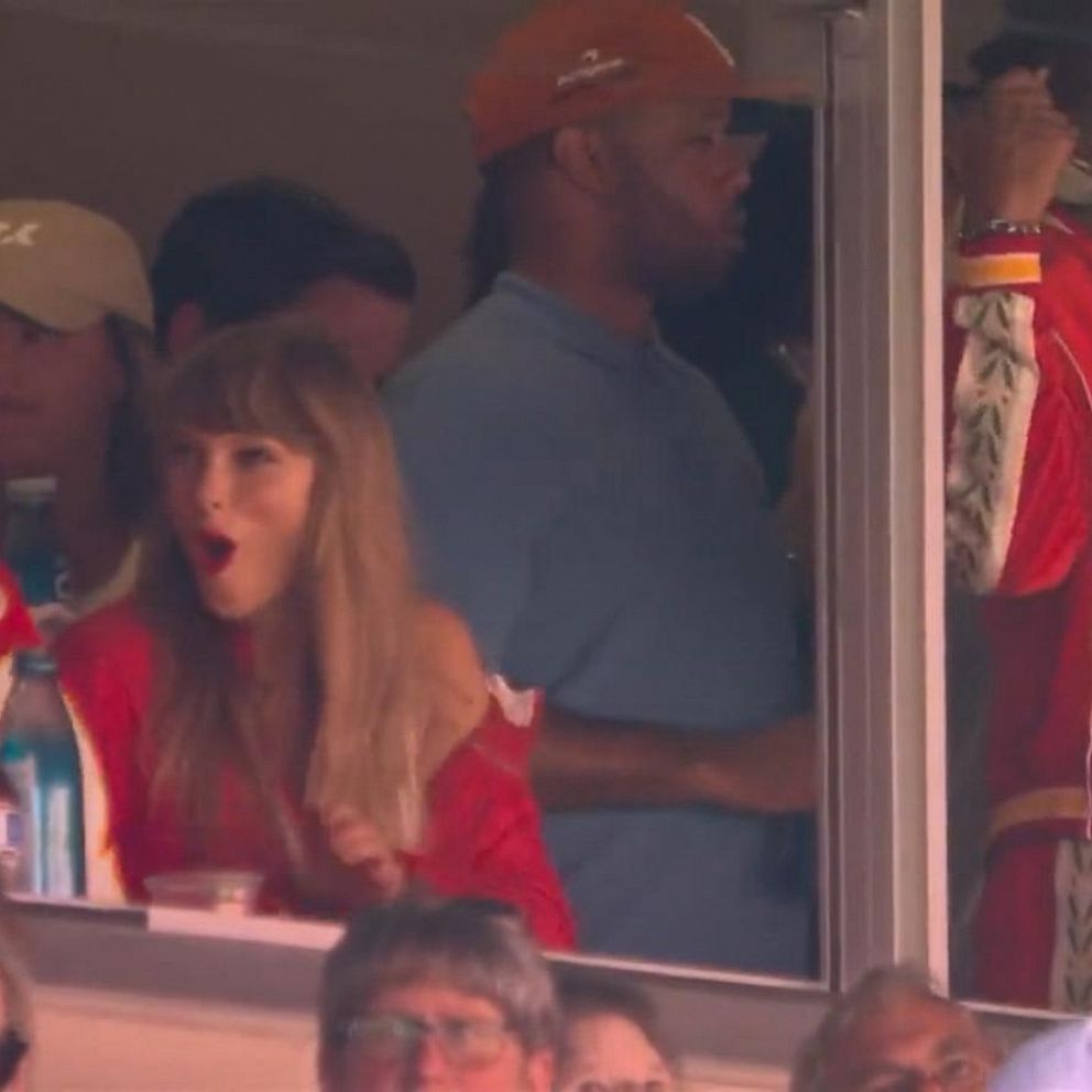 Video How Taylor Swift fans are boosting prices ahead of Chiefs game day -  ABC News