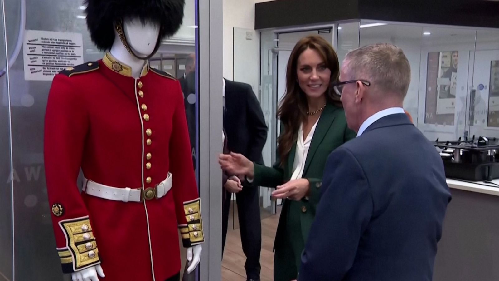 VIDEO: Princess Kate tours textile factory connected to her family